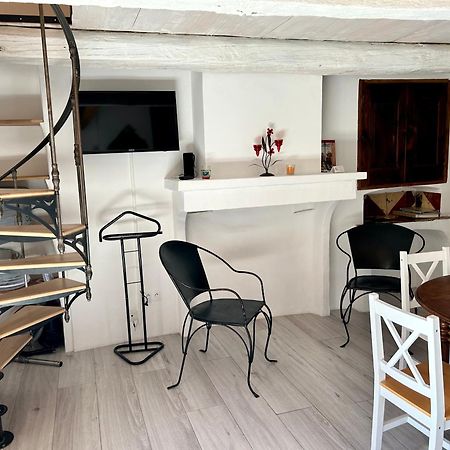 La Calade Apartment ตริกองซ์ ภายนอก รูปภาพ