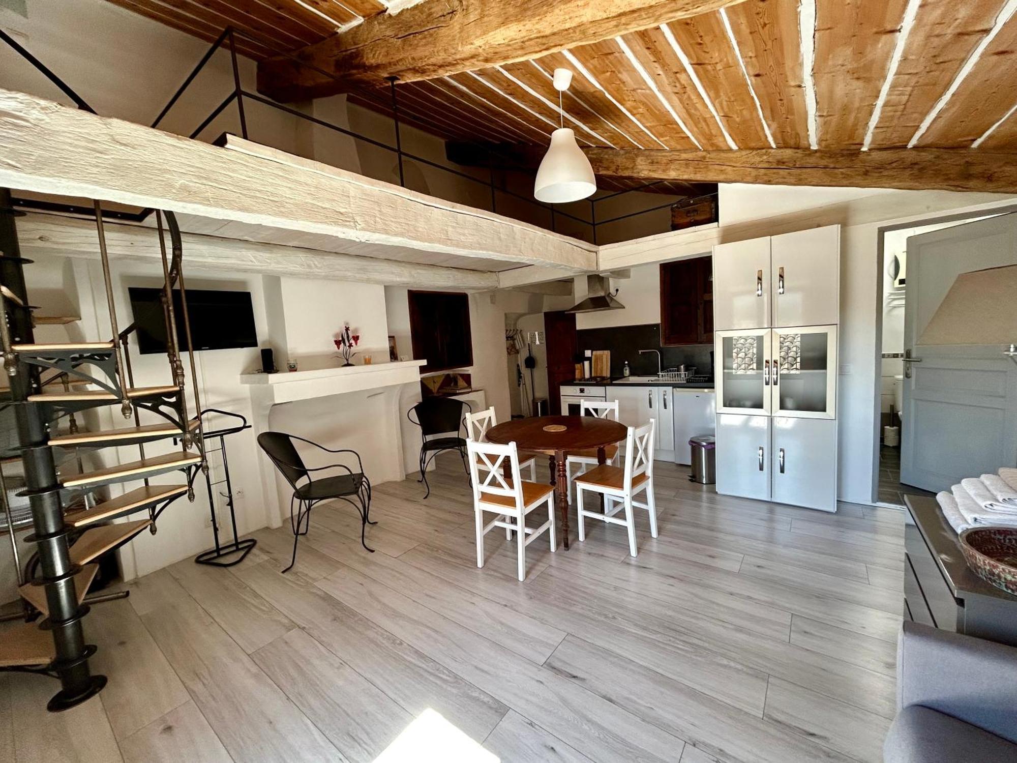 La Calade Apartment ตริกองซ์ ภายนอก รูปภาพ