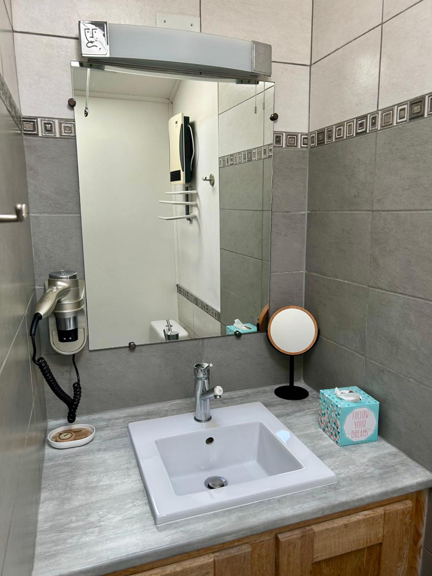 La Calade Apartment ตริกองซ์ ภายนอก รูปภาพ